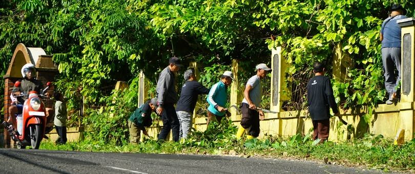 Jumat Bersih Bulakan, Bukti Peduli Lingkungan dan Kebersamaan